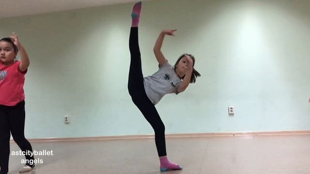 ASTCITYBALLET ‘SCB angels Grand kicks in twine @adylerkinbaev смотреть онлайн