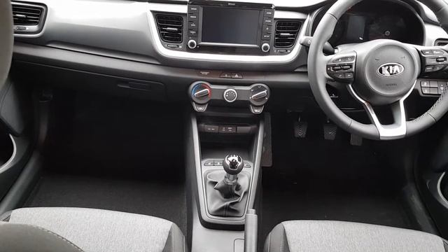 201D5792 - 2020 Kia Stonic 1.2 K1 PETROL SAM 5DR 20,495 смотреть онлайн