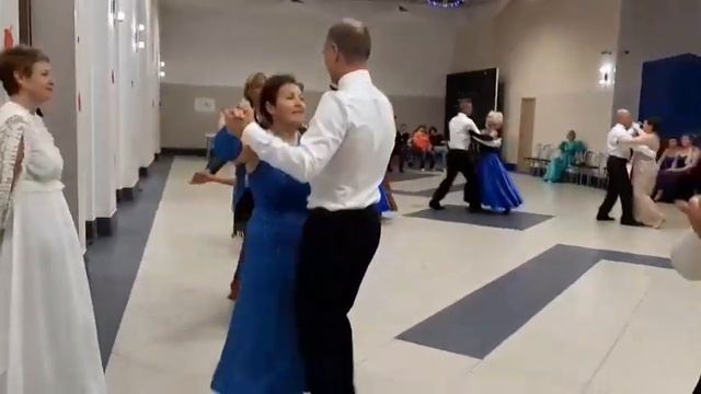 вальс толстого смотреть онлайн