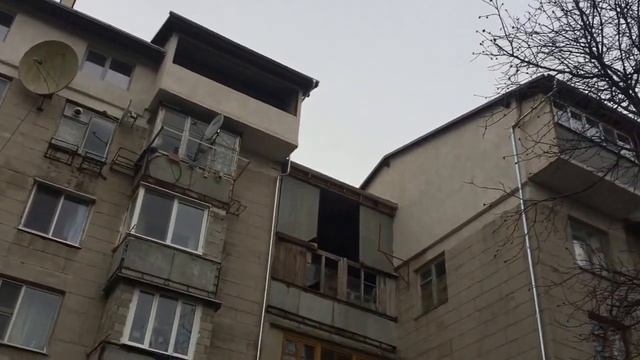 КИШИНЕВ. МОЛДОВА. Клиника . Пентхаус в пятиэтажке. 15.10.16 г. смотреть онлайн