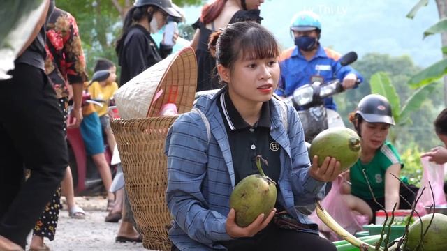 Harvest Lemongrass to sell, Make shampoo from Lemongrass - Free Life смотреть онлайн