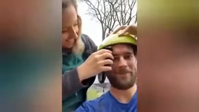 Стрижка под горшок! смотреть онлайн