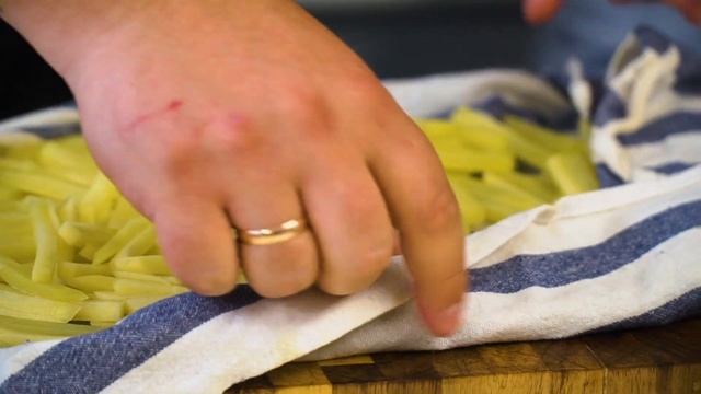 КАРТОФЕЛЬ ФРИ: бельгийский картофель по французски (как в макдаке и не ПП) смотреть онлайн