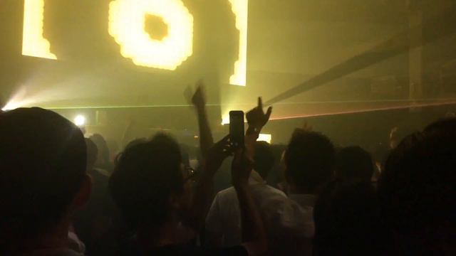 8/26 Roger Sanchez at WOMB смотреть онлайн