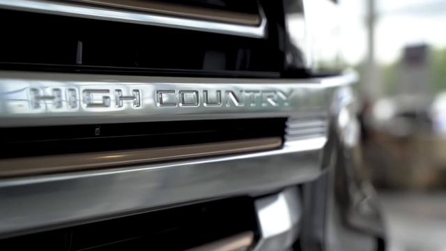 2021 Chevrolet Tahoe walkaround смотреть онлайн