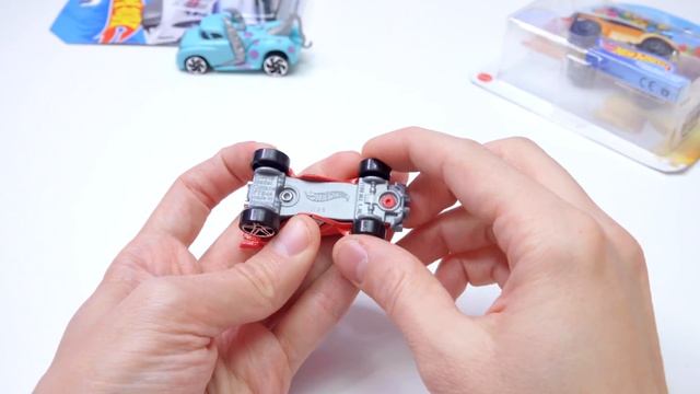 Hot Wheels СУПЕР МАРИО и Корпорация Монстров смотреть онлайн