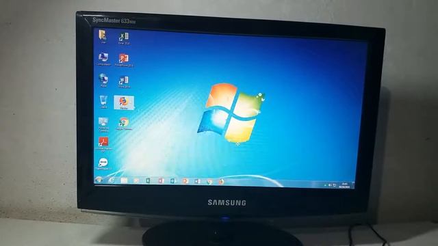 TESTE DE DESEMPENHO | Programas Básicos | Dual Core E5800 3GB 320GB смотреть онлайн