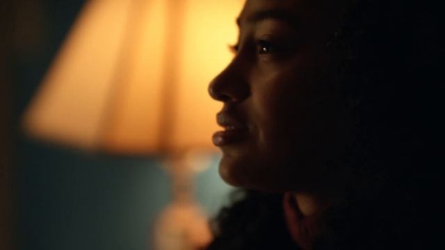 ‘LITTLE FIRES EVERYWHERE’ SEASON 1 EPISODE 7 CLIPS: Mia Tries To Tell Pearl About The Past смотреть онлайн