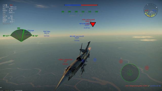 [War Thunder, 워썬더] 스타파이터가 미사일을 피하는 방법 (미사일 회피기동) смотреть онлайн