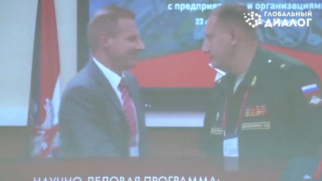 Образовательная программа. Мастер-класс Татьяны Швец. Перевод выставок: как подготовиться оперативн смотреть онлайн