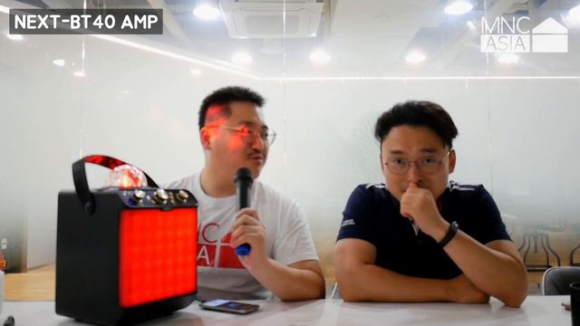 Gear Review_Next-Bt40 AMP | bluetooth speaker & mic, garaoke | MNC ASIA смотреть онлайн
