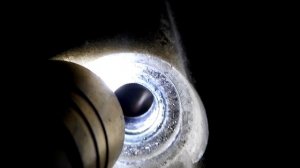 "ГТ" Почему свечная резьба в масле..!???