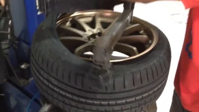 Upgrade velg racing Rep. Volkrays CE28 ring 18 inch di mobil Honda All New Civic смотреть онлайн