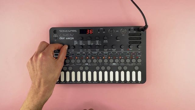 Sonicware Liven 8bit Warps | Techno/House Jam (No Talking)