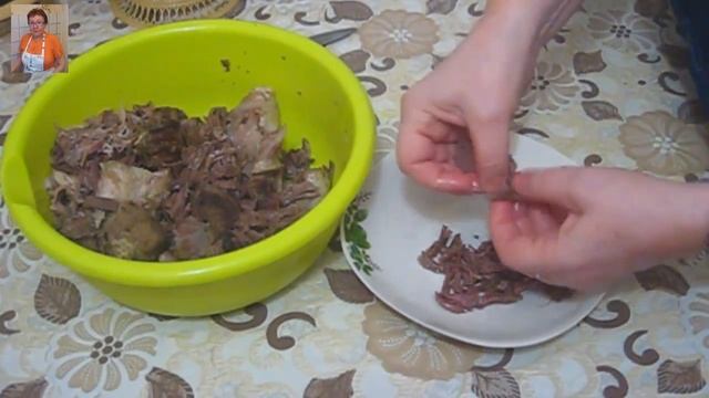 Холодец из говядины и свинины к праздничному столу. Как приготовить холодец простой пошаговый рецеп смотреть онлайн