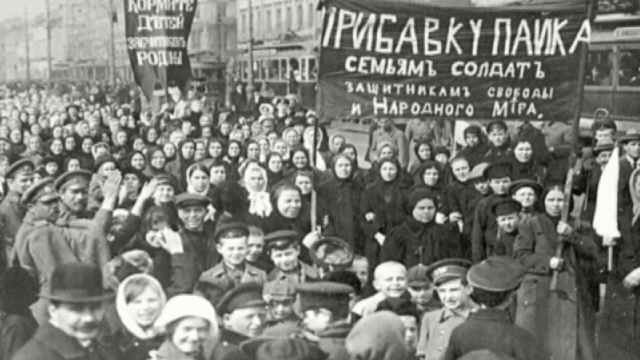 53. Эксплуатация уменьшает зарплату пролетариев. смотреть онлайн