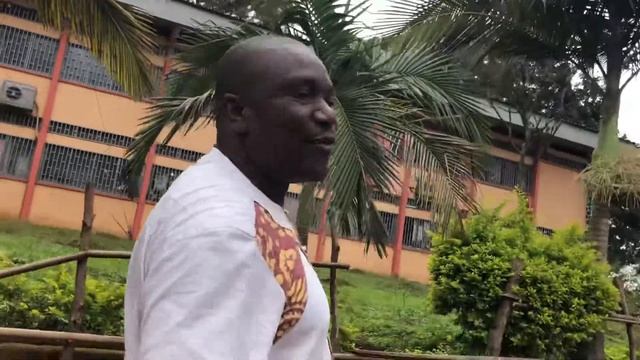 Lycée Classique de Bafoussam смотреть онлайн