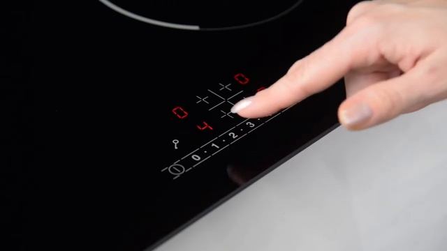 Управление варочной панелью Weissgauff