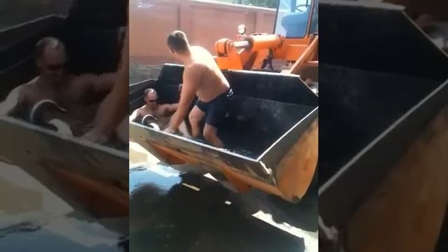 Гастарбайтеры в сауне смотреть онлайн