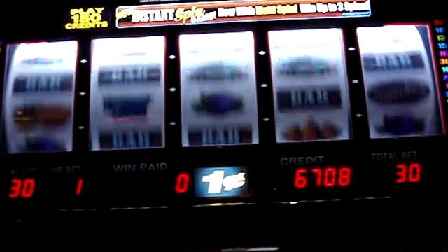 Ultimate Party Spin Slots смотреть онлайн