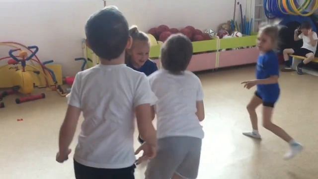 Игры «Баскетбол» с детьми 6-7 лет май 2022 г. смотреть онлайн