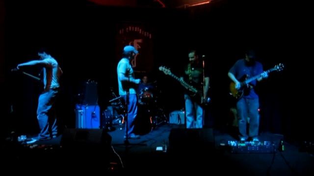 The Small Horse - Live at Crossroads смотреть онлайн