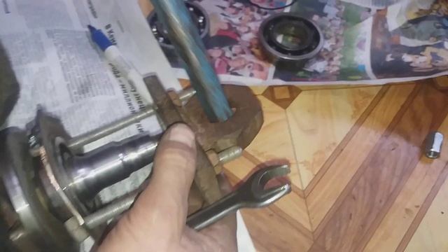 Как снять подшипник с вала снегохода. смотреть онлайн