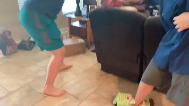 Captain Cardboard vs. Box Man смотреть онлайн
