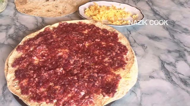 Рулетный Лаваш. Лаваш с мясом или Любой Начинкой за пол часа. смотреть онлайн
