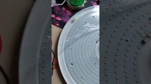 Ремонт светодиодной люстры за 600 рублей! дёшево и сердито. замена драйвера.