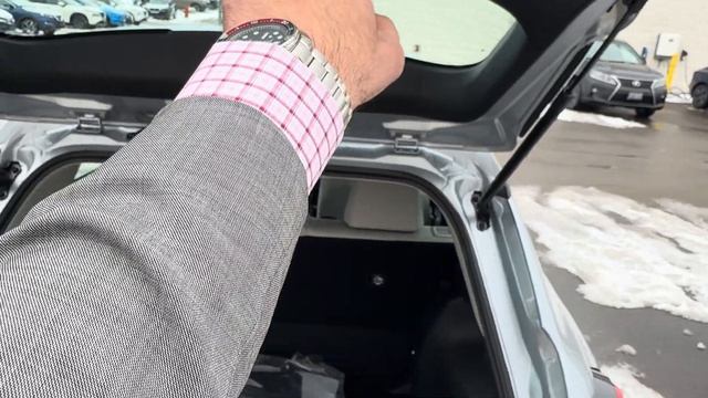 2024 Toyota Corolla cross L full review! смотреть онлайн