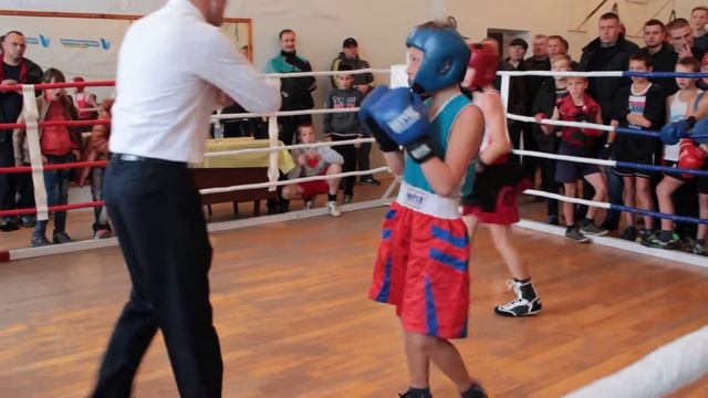 Турнір по БОКСУ м Здолбунів Фінал ОРЕЛ ВЛАДИСЛАВ смотреть онлайн