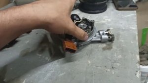 Мойка моновпрыска является первым делом в ремонте моновпрыска. Про Пассат Б 3.