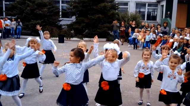 Флешмоб 7 школа. Г. Первомайский смотреть онлайн