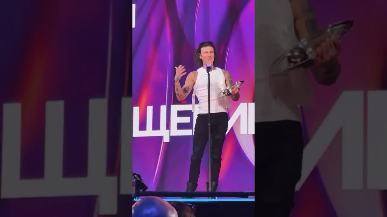 XOLIDAYBOY Награждение Премия МузТВ Эфир 14.06.24#xolidayboy #иванржевский #музтв смотреть онлайн