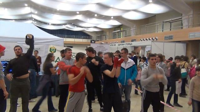 Рукопашный бой 1 из 2. Уроки смотреть онлайн