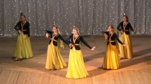 «Азербайджанский танец». Кол-в танцев народов Азии «Савитри»