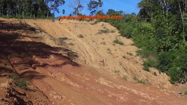 Poço Grande Sony Pedal na Trilha смотреть онлайн