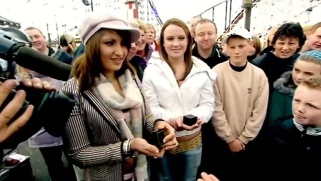 What Would You Do With a £2.5K Ring? | Trick Of The Mind | Derren Brown смотреть онлайн