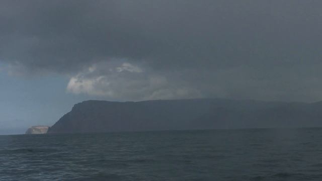 Идём на грозу - Морская рыбалка в Балаклаве - Первый опыт ловли ставридки май 2016 смотреть онлайн