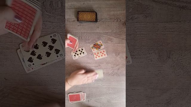 Что будет у Бубнового с Червовой Дамой ?будет встреча?между ними.расклад на отношения ,гадание. смотреть онлайн