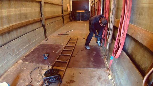 Ремонт полов попуприцепа / Про зарплаты ?? смотреть онлайн