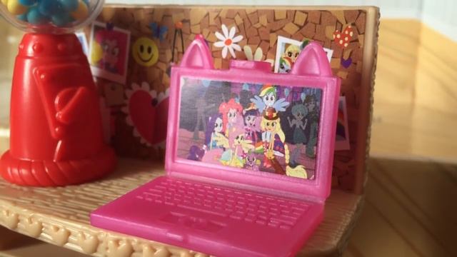 Я вернулась! Новый набор пони! Обзор и распаковка!/mlp/pony/Ann Mlpmiracle/Toys/Review смотреть онлайн