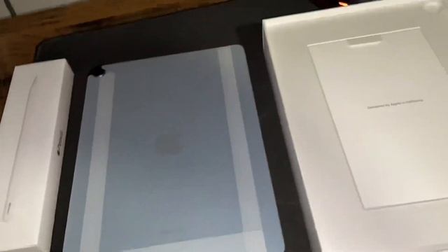 NEW iPad Air 5 (2022) Unboxing and Apple Pencil смотреть онлайн
