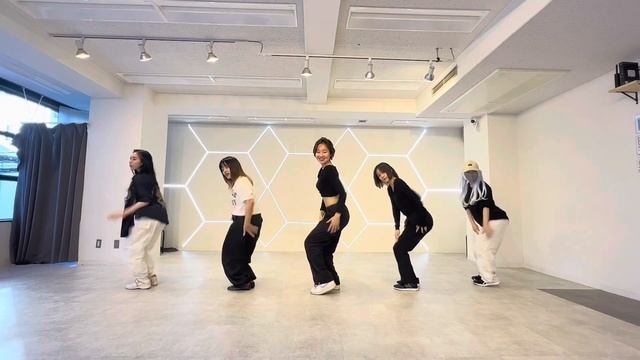 【99+1=】Perfect Night / LE SSERAFIM【Dance Cover】【Practice】 смотреть онлайн