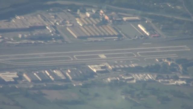 Innsbruck Airport. смотреть онлайн