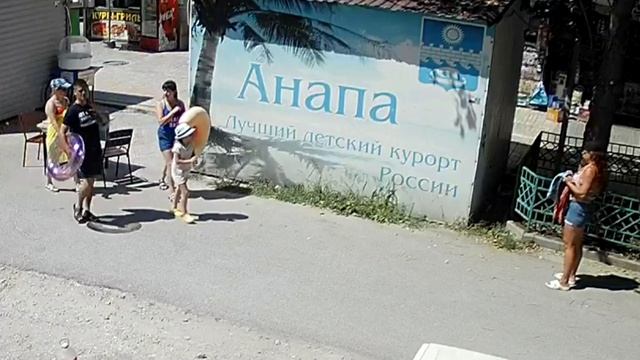 #АНАПА - ВОРУЮТ СРЕДЬ БЕЛА ДНЯ НАРДЫ смотреть онлайн