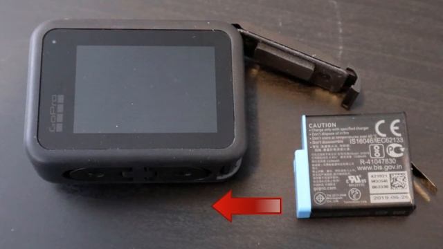 GoPro Hero 8 Black - How to Install the Micro SD Card and Battery смотреть онлайн