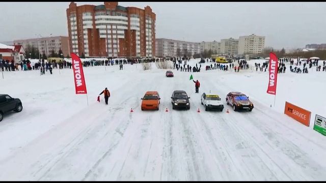 Гонки на городском озере. смотреть онлайн