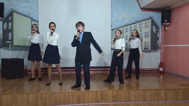 ансамбль "Настроение" МАОУ СОШ 72 г. Лесной Свердловской области. песня "Путешественники" смотреть онлайн